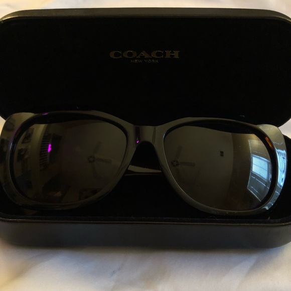 Coach sunglasses - Picture 2 of 3